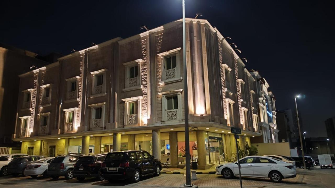 Plaza Home Khobar Extérieur photo