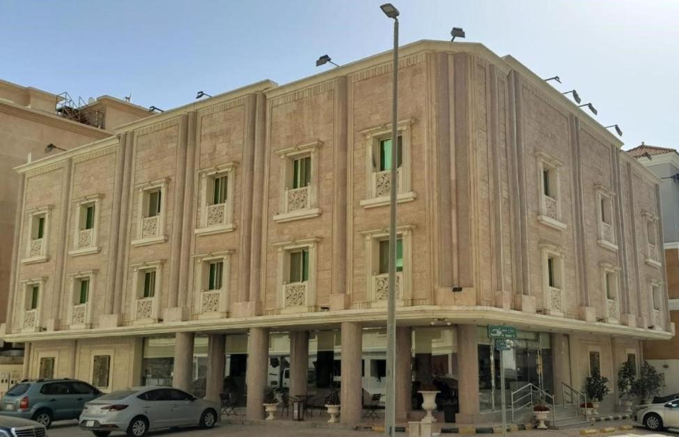 Plaza Home Khobar Extérieur photo
