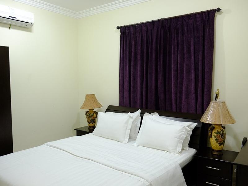 Plaza Home Khobar Extérieur photo